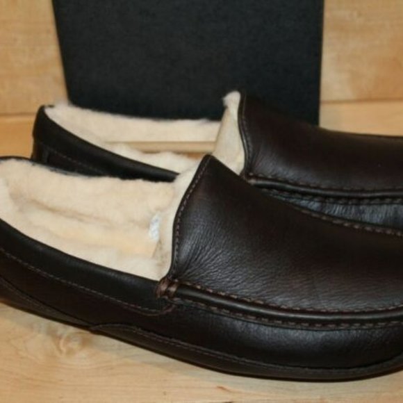 NIB UGG MEN\'S LEATHER‎ ASCOT CHINA TEA SHEARLING LINED SLIPPERS